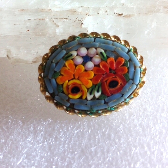 MICRO MOSAIC PIN FLWERS 1.25" LONG X 1" WIDE - Picture 2 of 4